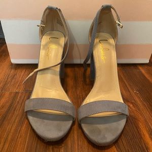 Lulu’s blue suede heels
